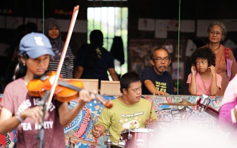 Pasar Ekspresi
